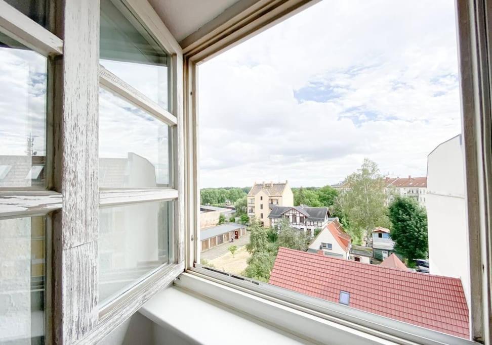 Schoene Ferienwohnung Mit Blick Ueber Stadtwald Lipcse Kültér fotó